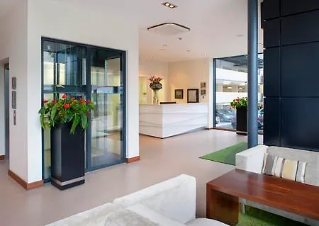 Hotel Hampton By Hilton Centre