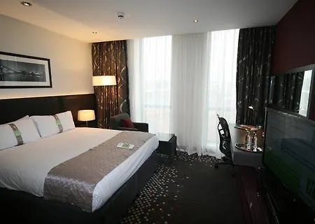 Hampton By Hilton Centre Hotel