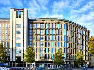 Готель Hampton By Hilton Centre