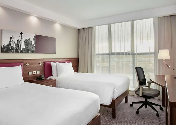 Hampton By Hilton Centre