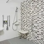 Hampton By Hilton Centre 3*