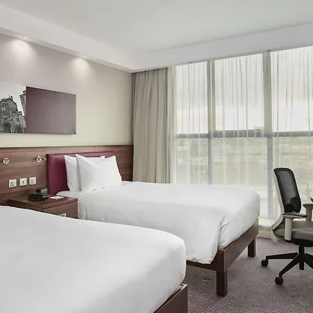 Hampton By Hilton Centre Hotel 3*