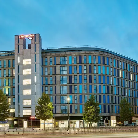 Hotel Hampton By Hilton Centre 3*