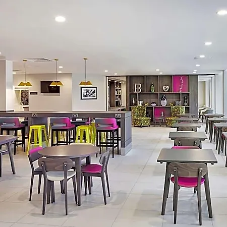 Hotel Hampton By Hilton Centre