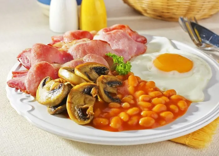 Hampton By Hilton Centre 호텔