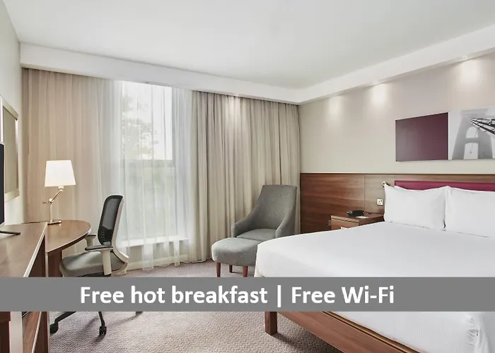 Hampton By Hilton Centre 3*