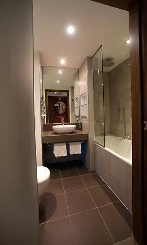 Hampton By Hilton Centre