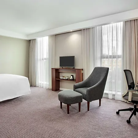 Hampton By Hilton Centre 3* Bristol