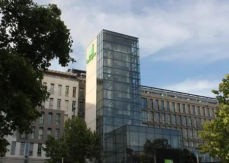 Hampton By Hilton Centre 3* 브리스틀