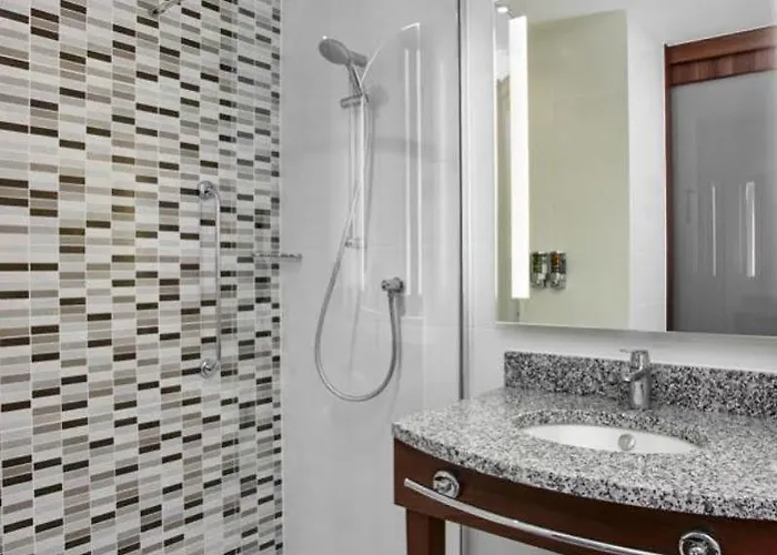 Hampton By Hilton Centre 3* Bristol